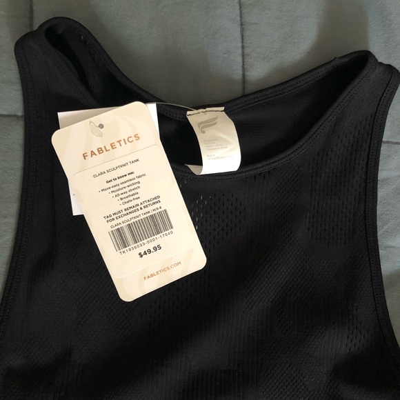 NWT Fabletics Clara Sculptknit Tank - Picture 7 of 7